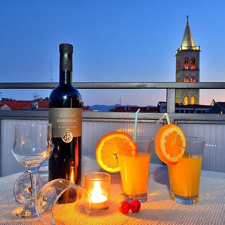 Sea Gate * Ζαντάρ